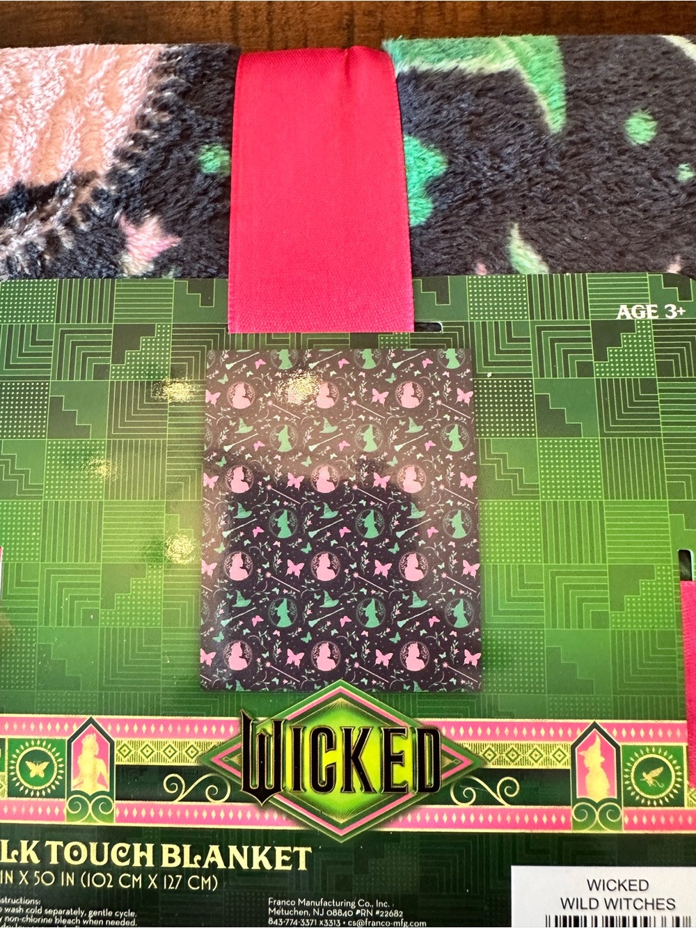 Wicked Throw Blanket 40 X 50 Glenda Elphaba Black Pink Green SEALED Brand New